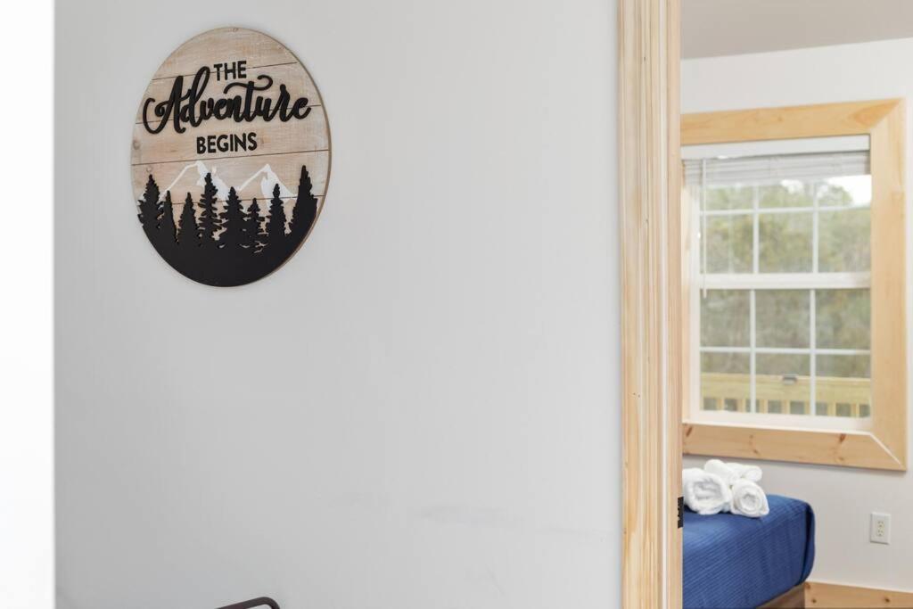 Lazy Lake 3Br Cabin W/ Mtn Views + Hot Tub +Wi-Fi Luray Eksteriør billede